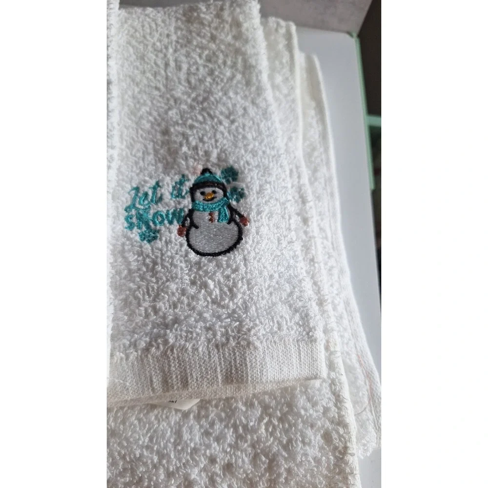 SNOWMAN EMBROIDERED BATH TOWEL SET 3 PIECE CHRISTMAS HOLIDAY BATHROOM